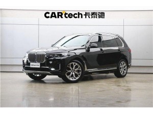 BMW X7 2021