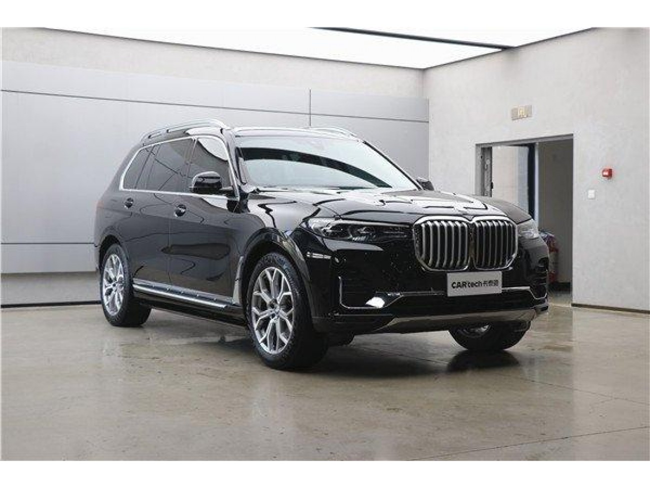 BMW X7 2021