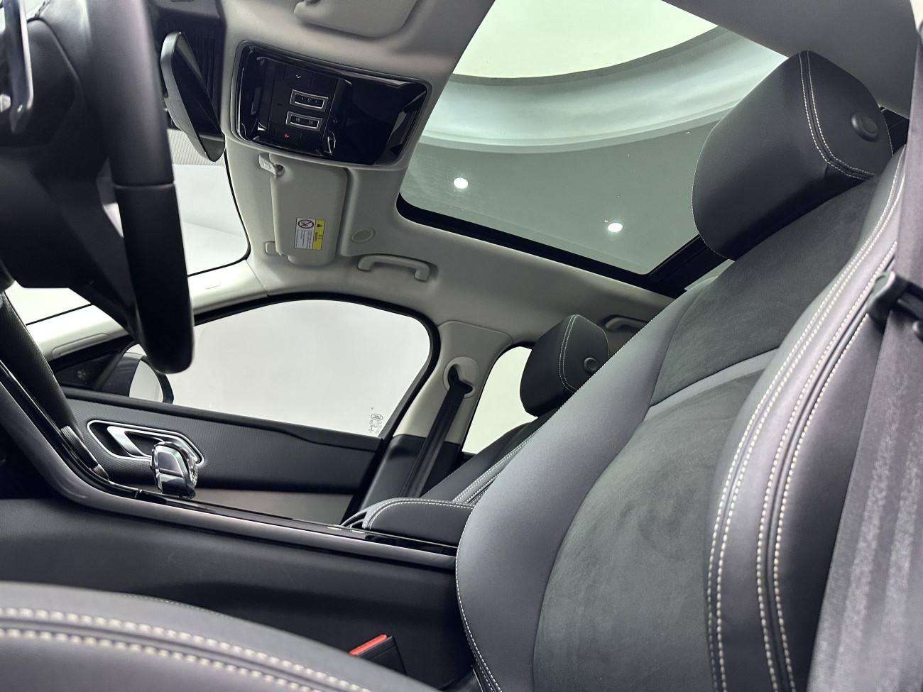 Land Rover Range Rover 2023