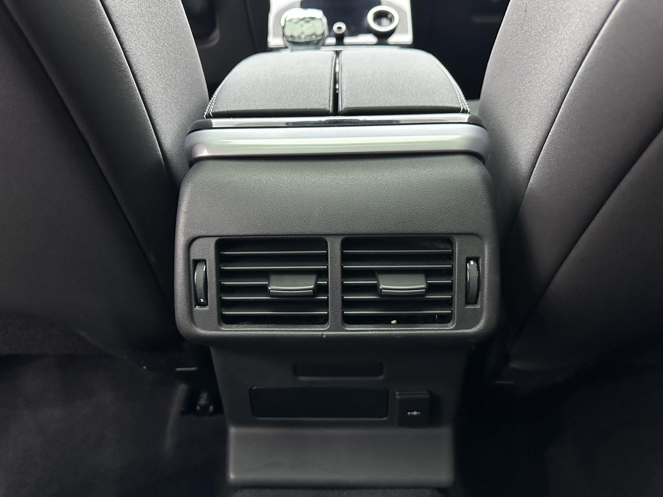 Land Rover Range Rover 2023