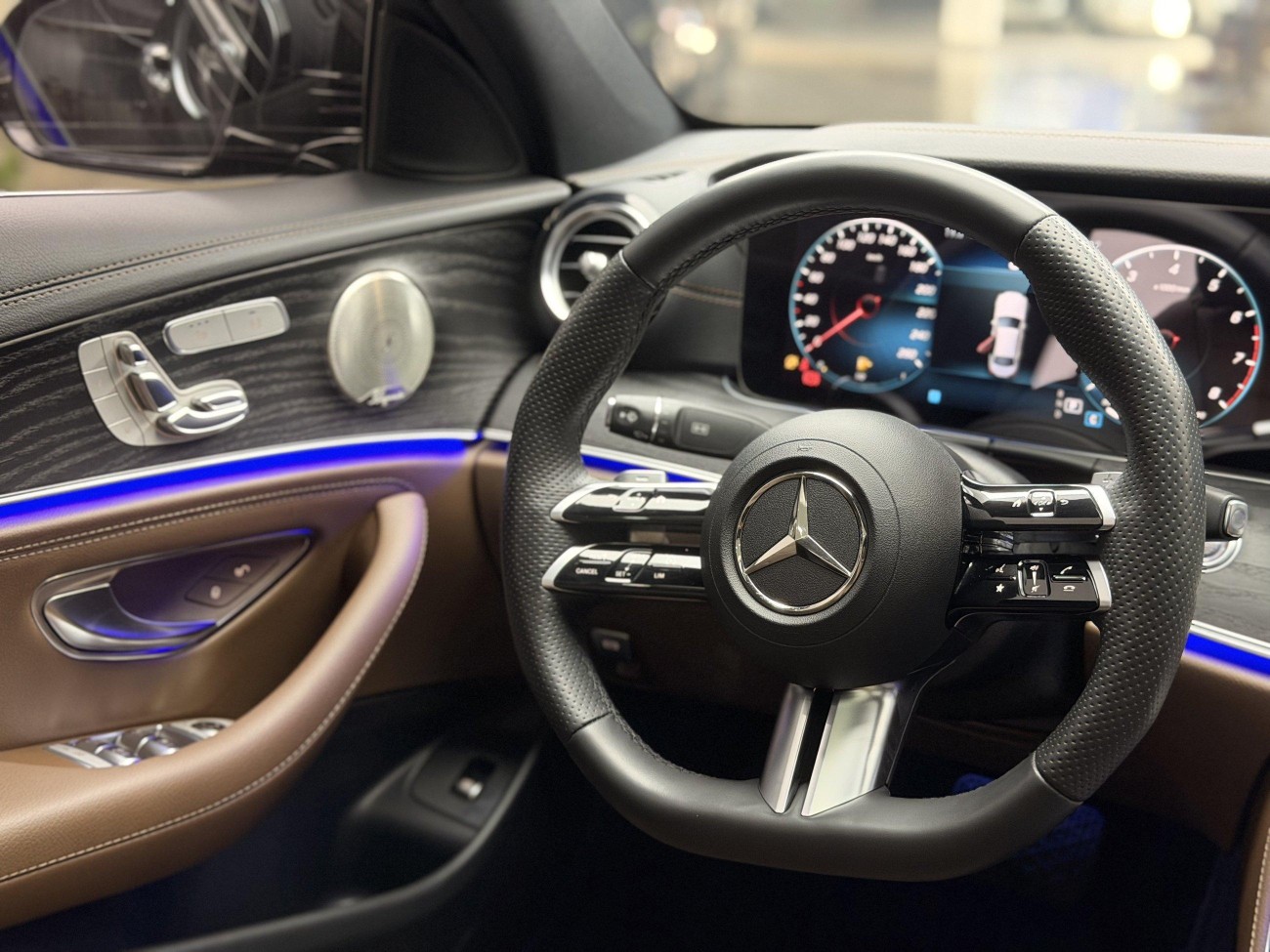 Mercedes-Benz E 300 L 2022