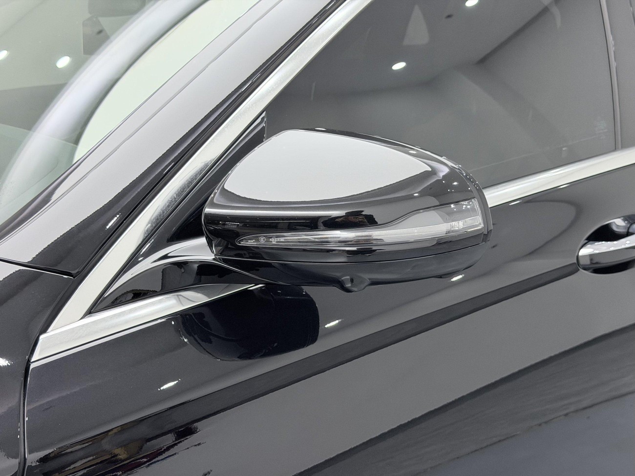 Mercedes-Benz E 300 L 2022