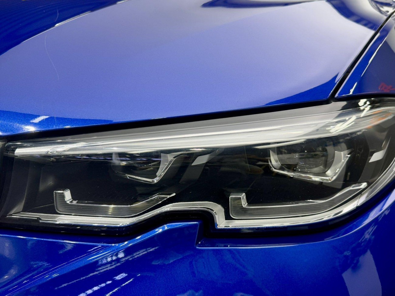 BMW 325Li 2021