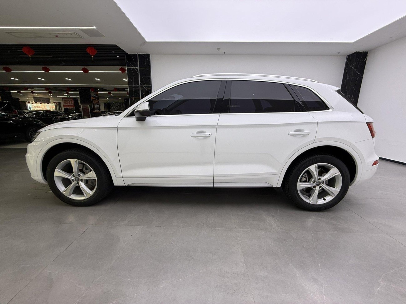 Audi Q5L 40 TFSI 2020