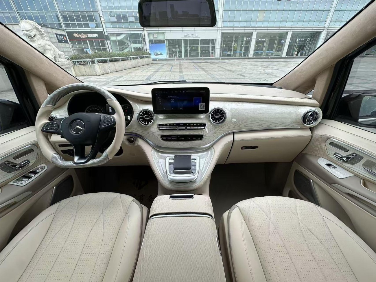 Mercedes-Benz 2021 2023