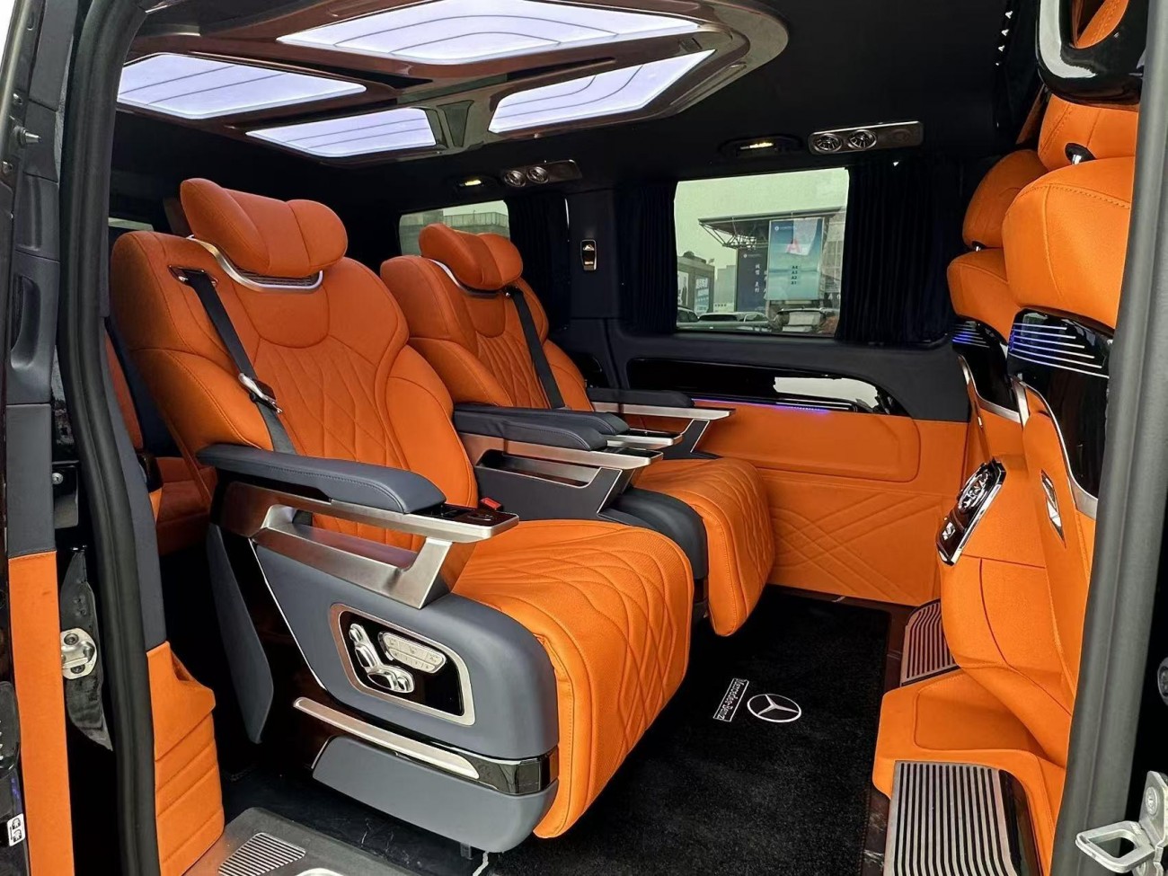 Mercedes-Benz 2024 2025