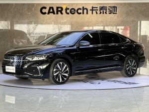 Volkswagen Passat 2022