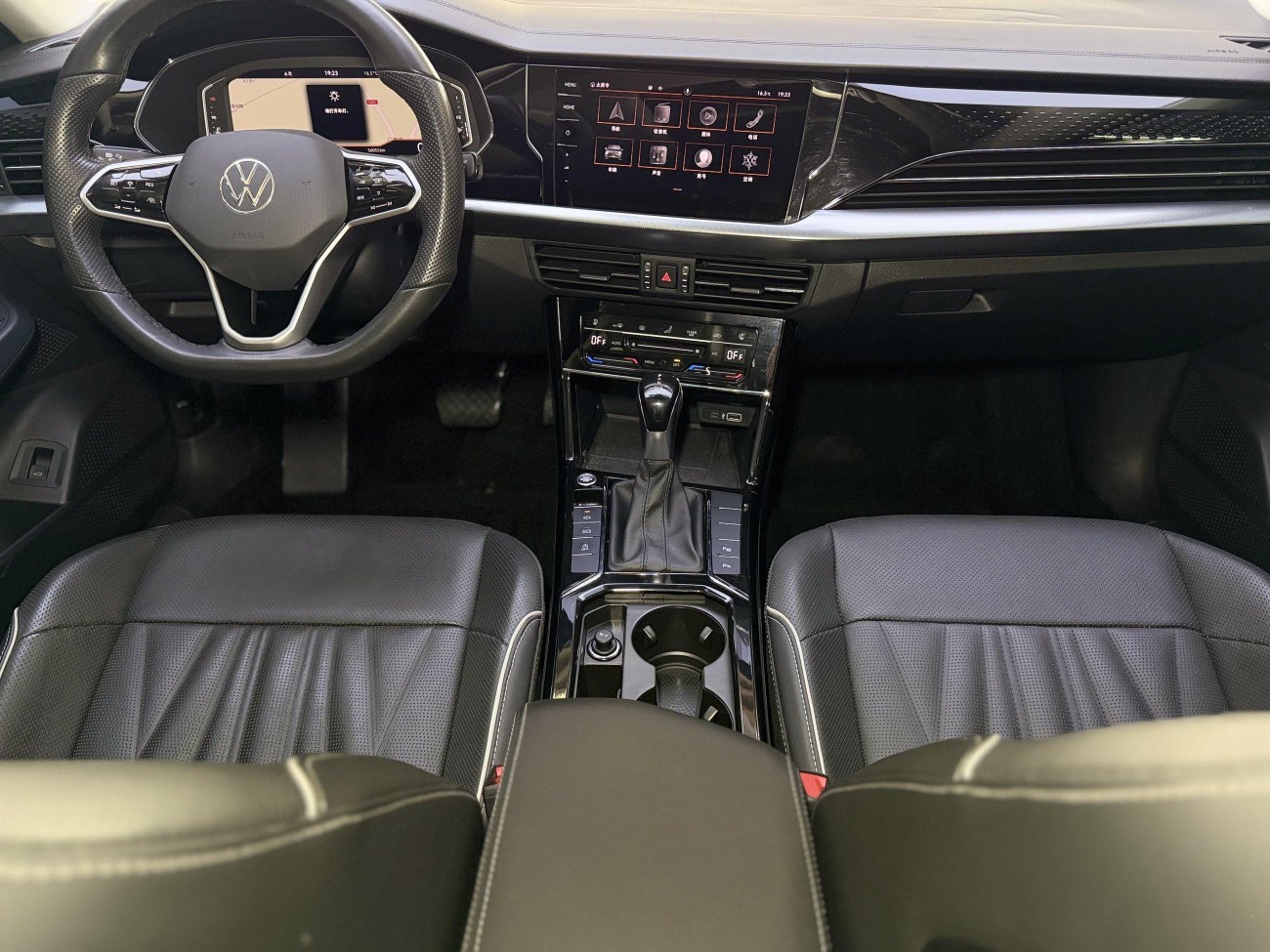 Volkswagen Passat 2022