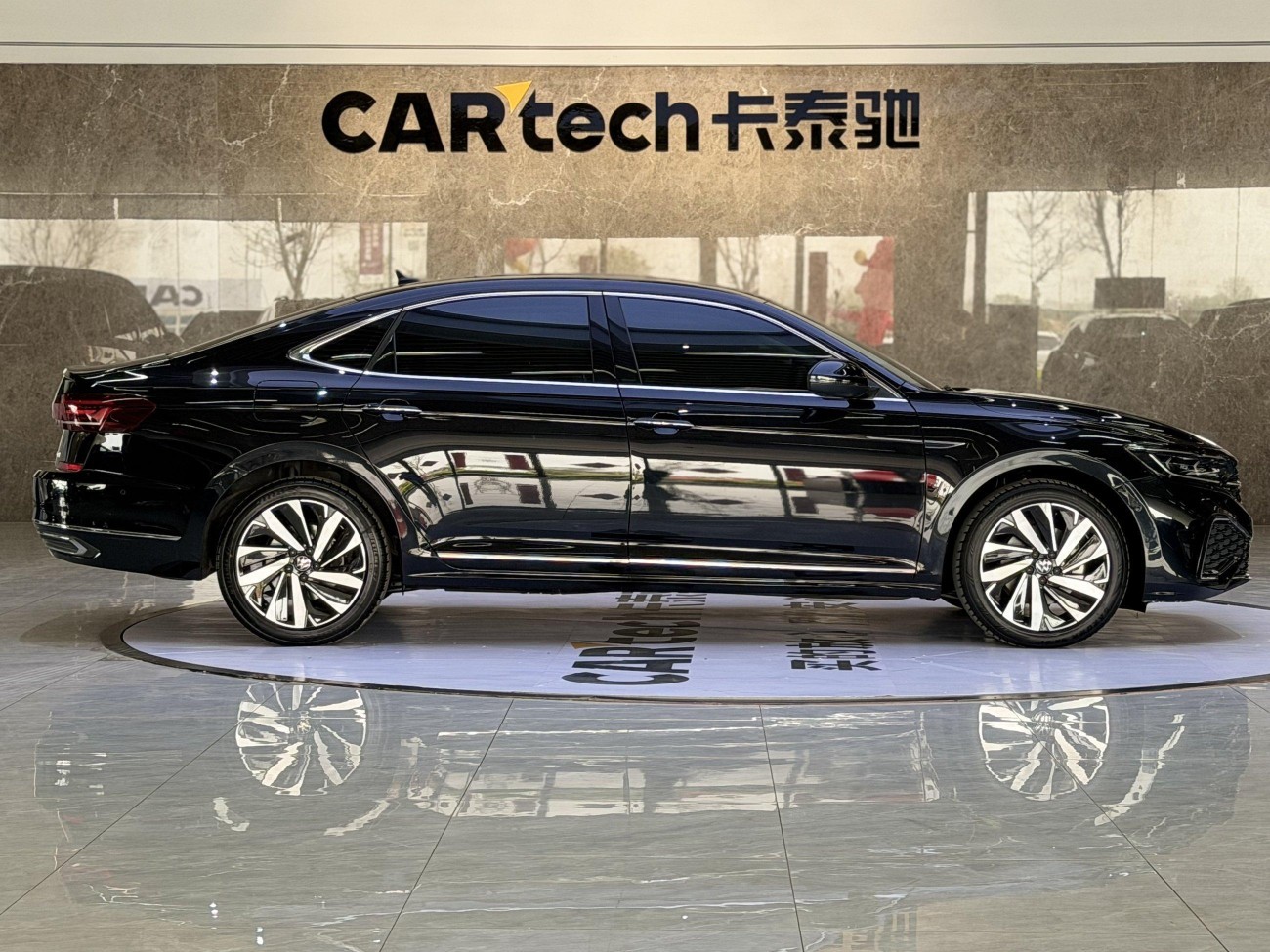 Volkswagen Passat 2022