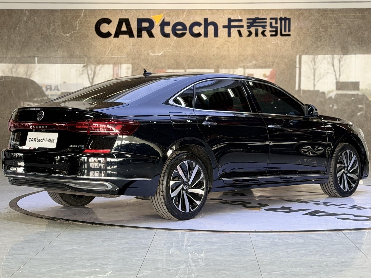 Volkswagen Passat 2022