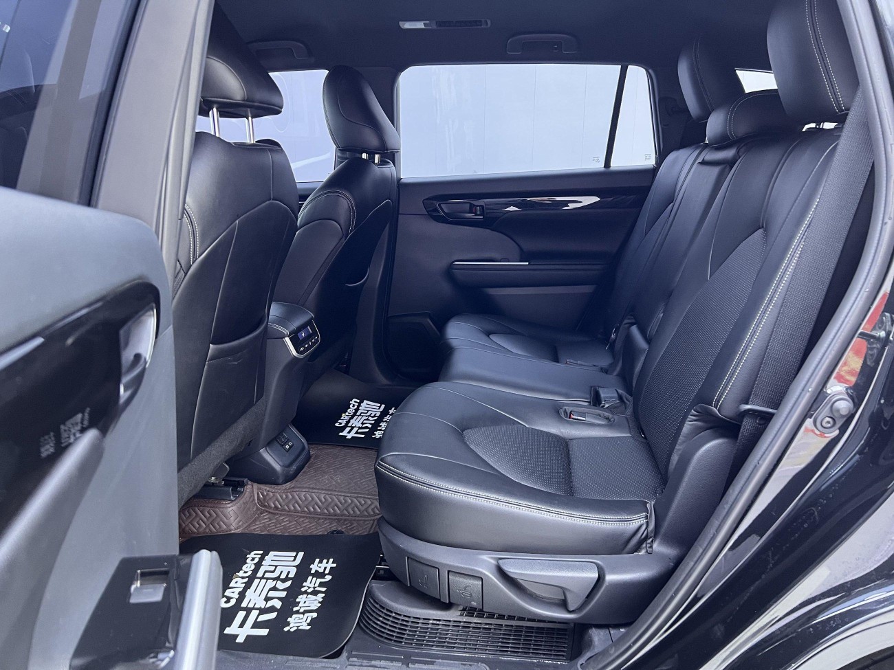 Toyota Crown 2024