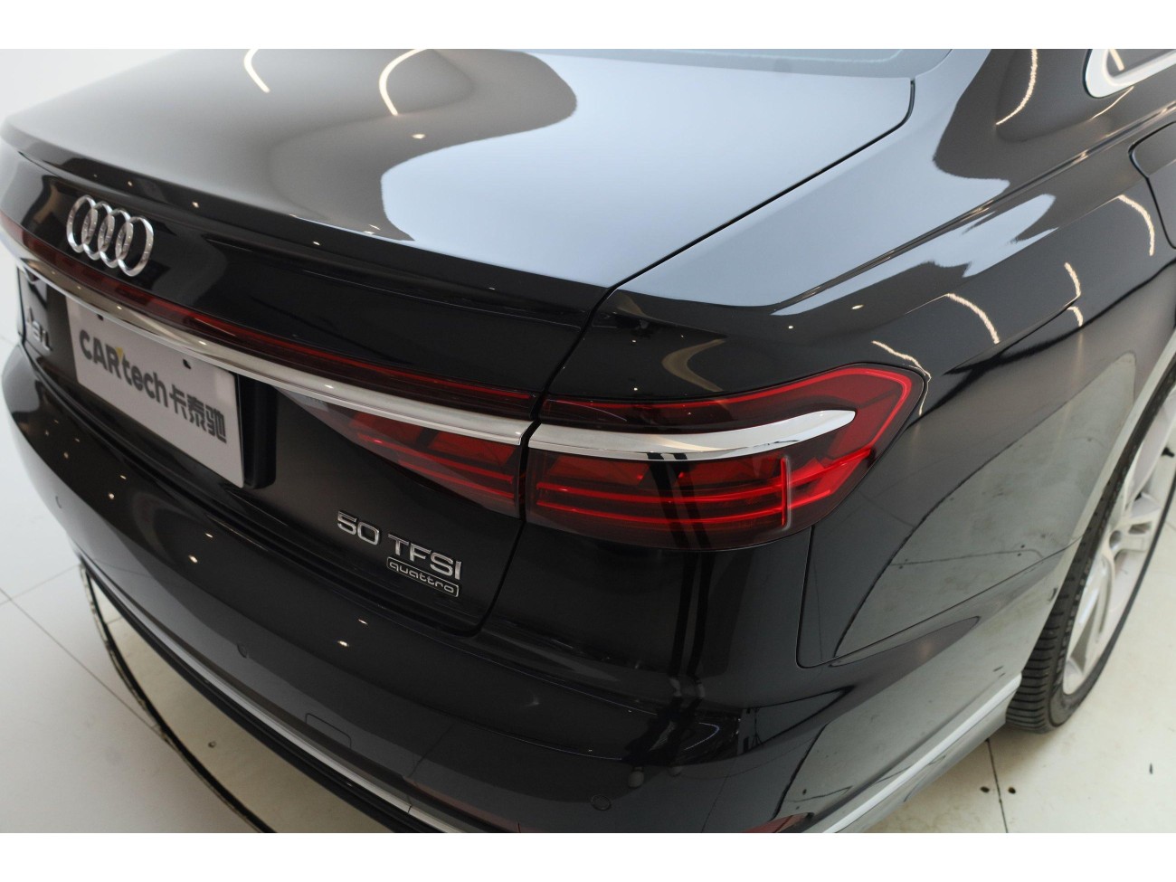 Audi A8L 50 TFSI 2023