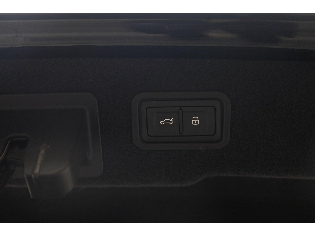 Audi A8L 50 TFSI 2023