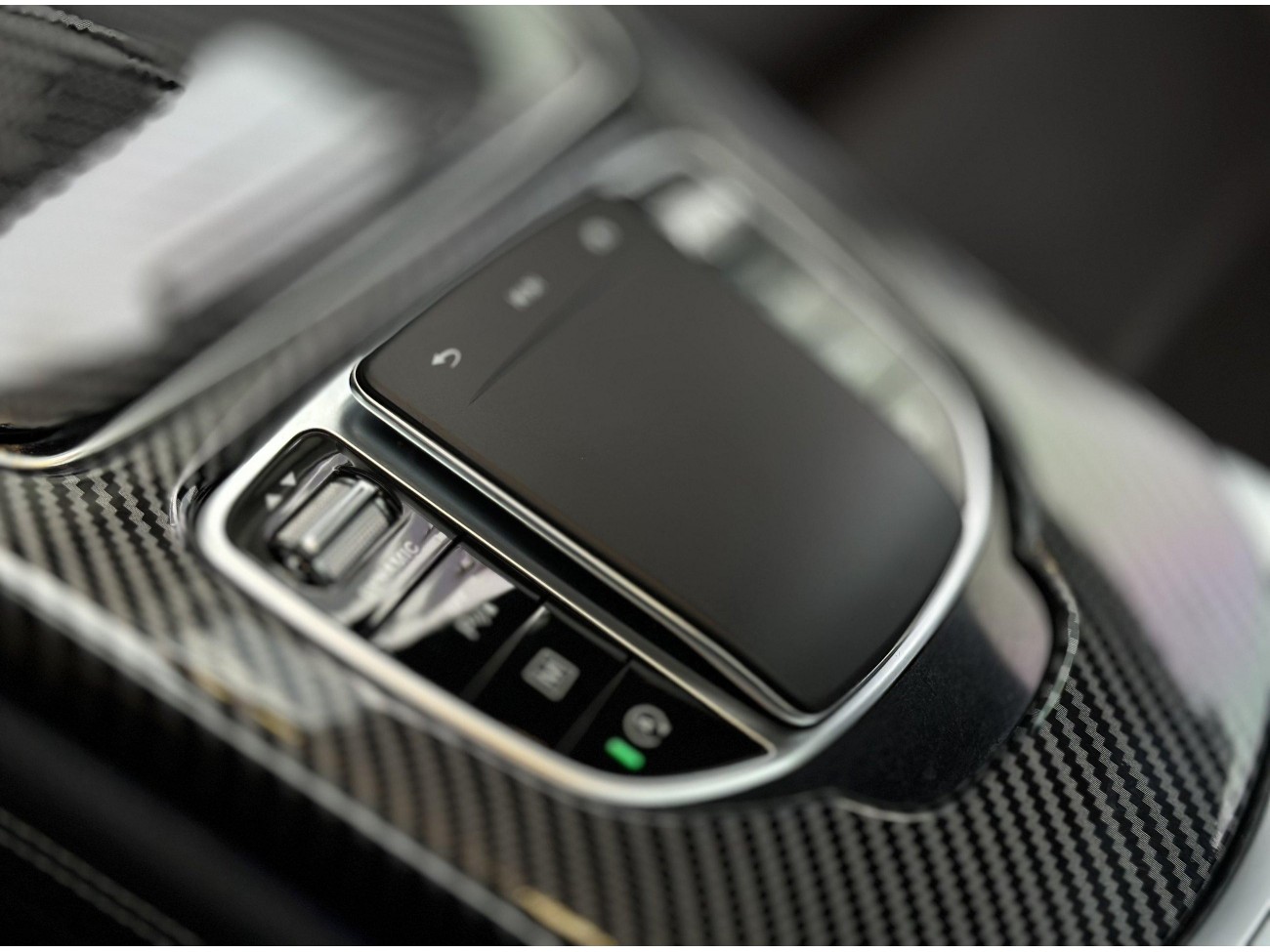 Mercedes-Benz GLC 260 L 2021