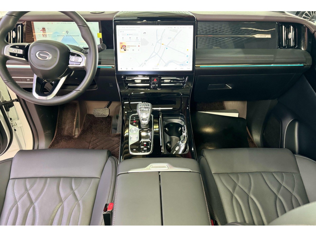 Trumpchi M8 2025