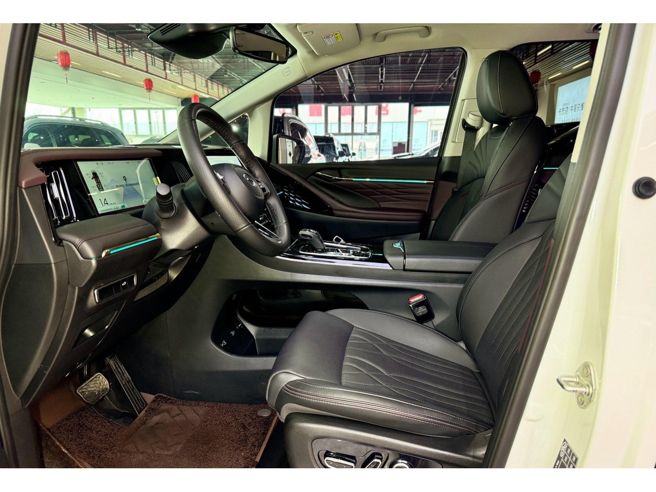 Trumpchi M8 2025