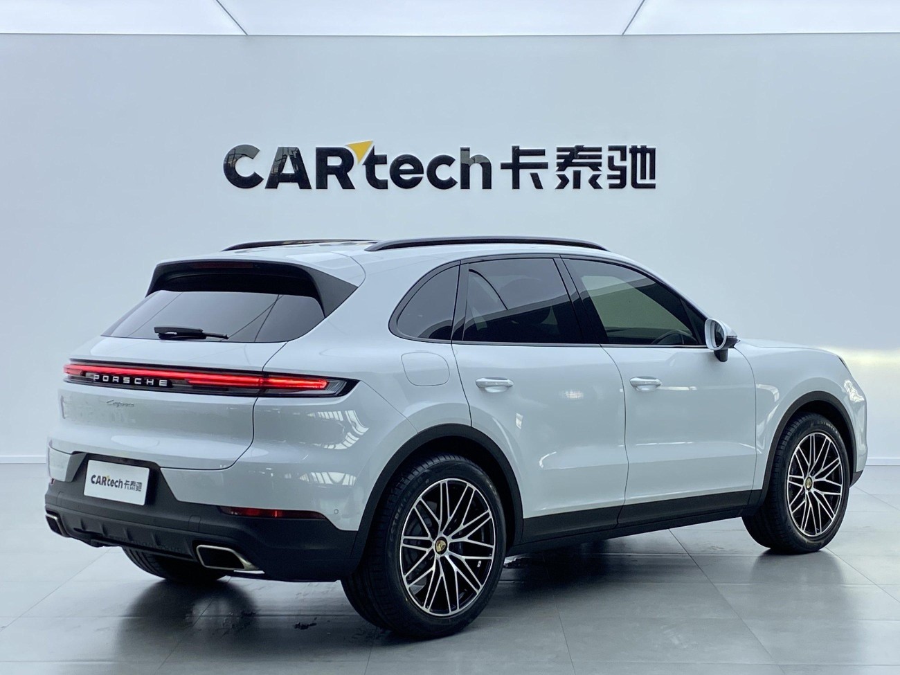 Porsche Cayenne 2024