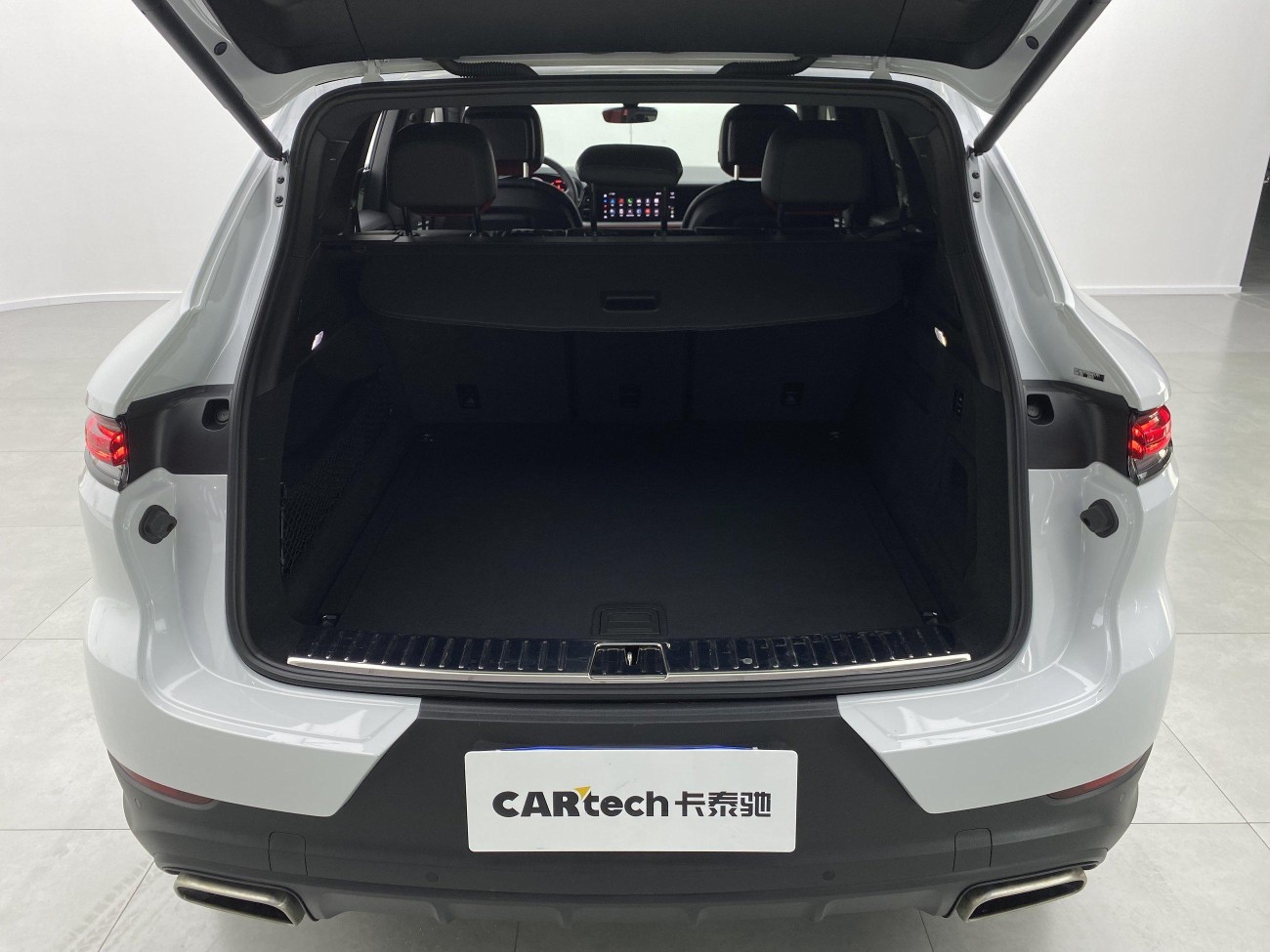 Porsche Cayenne 2024