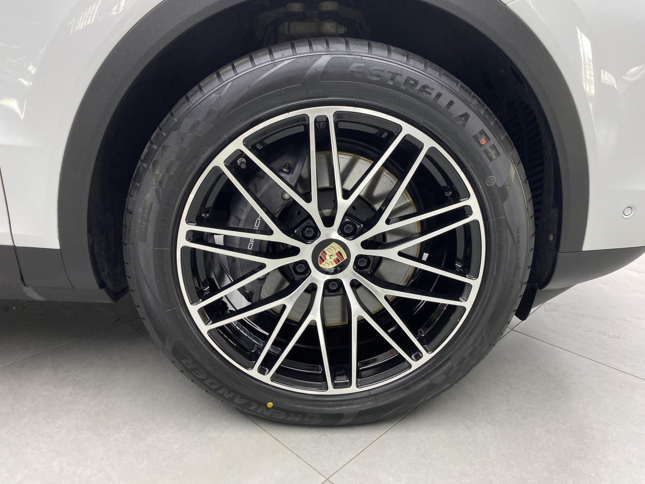 Porsche Cayenne 2024