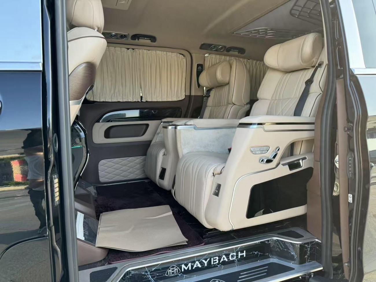 Mercedes-Benz 2021 2023