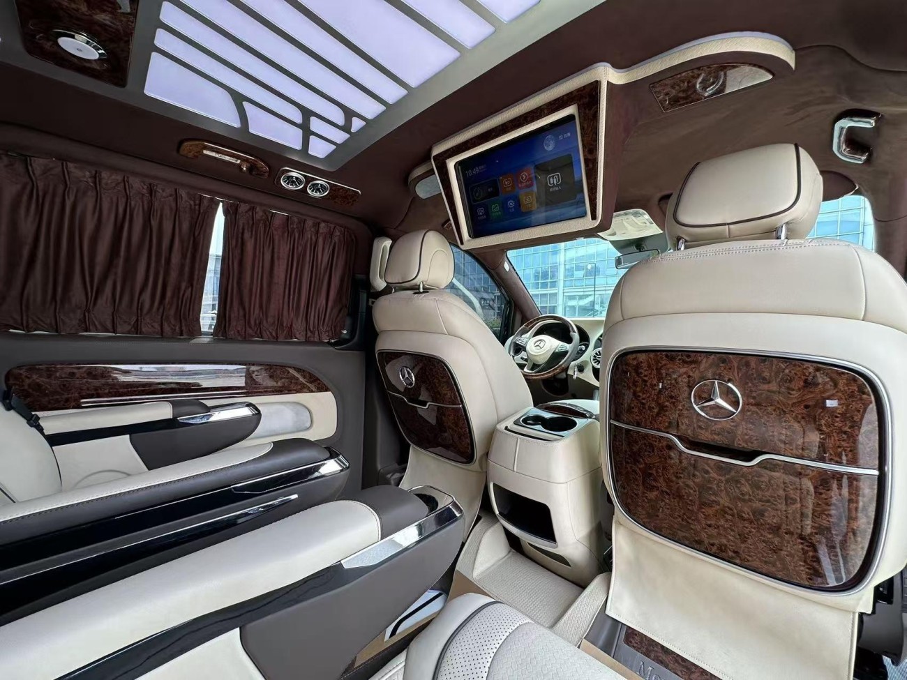 Mercedes-Benz 2021 2022