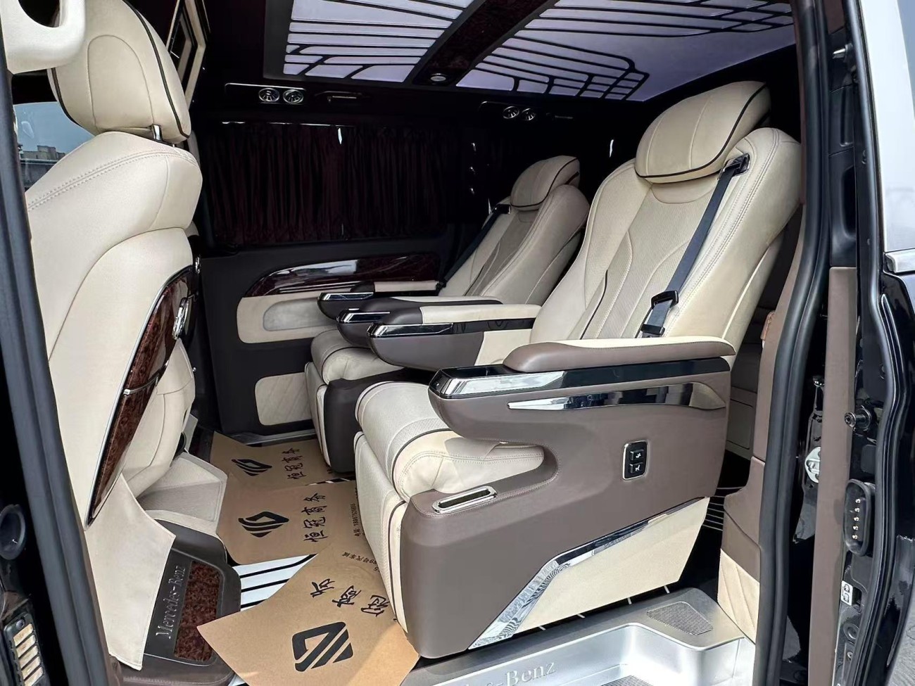 Mercedes-Benz 2021 2022