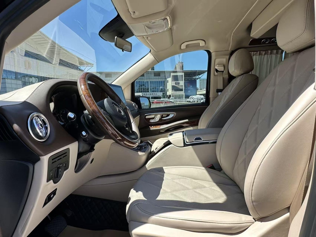 Mercedes-Benz 2023 2023