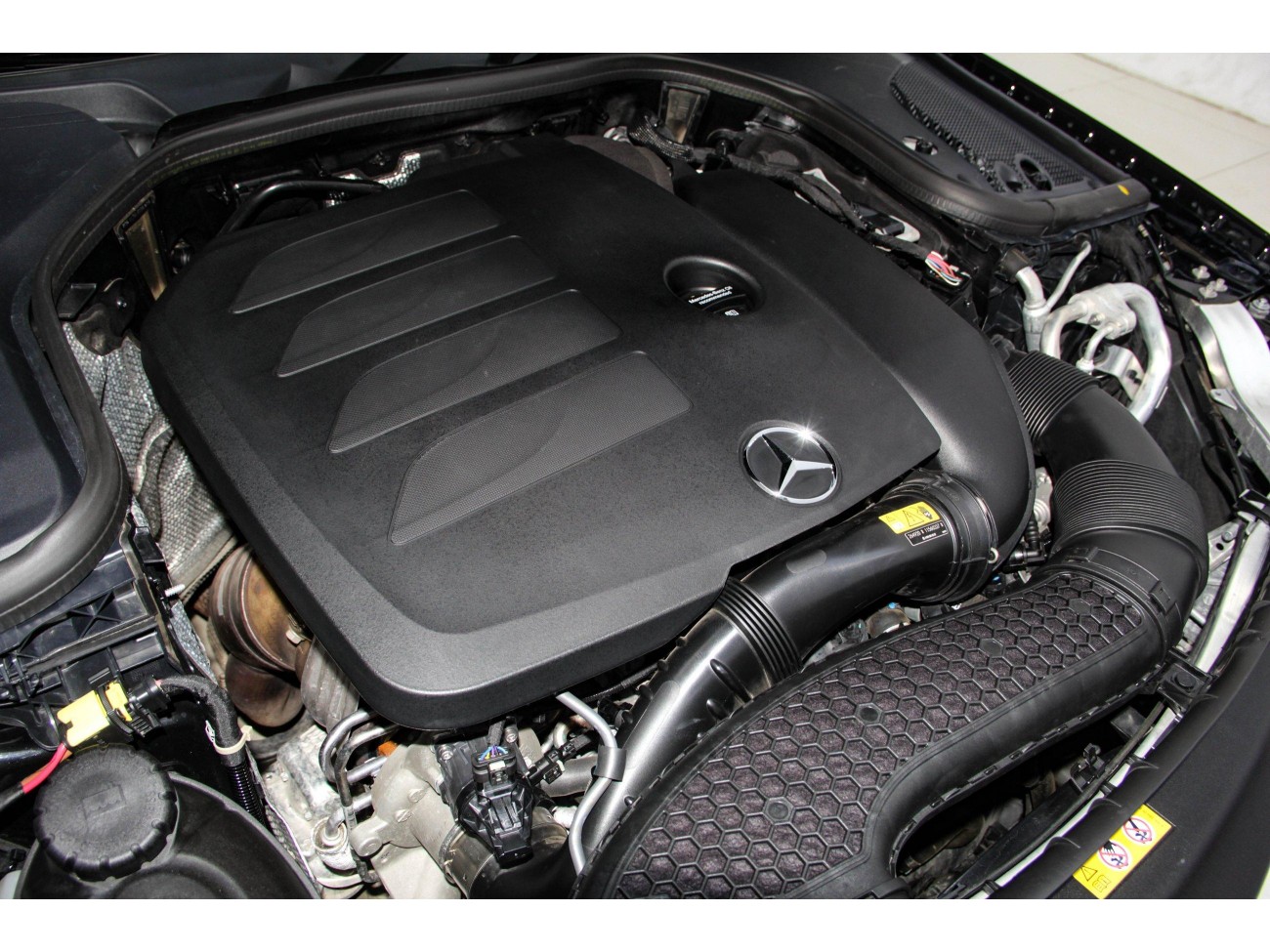 Mercedes-Benz E 300 L 2023
