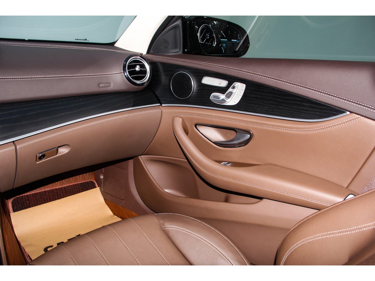 Mercedes-Benz E 300 L 2023