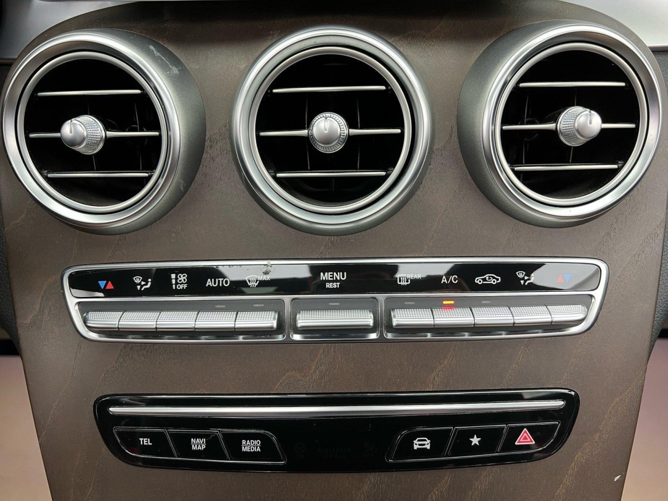 Mercedes-Benz GLC 300 L 2020