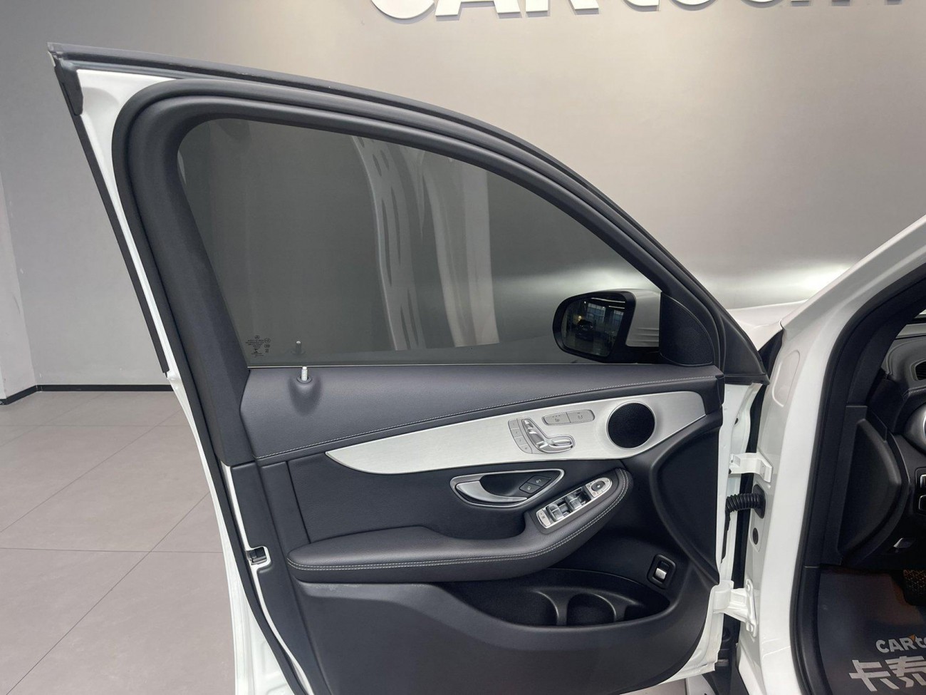 Mercedes-Benz GLC 260 L 2022