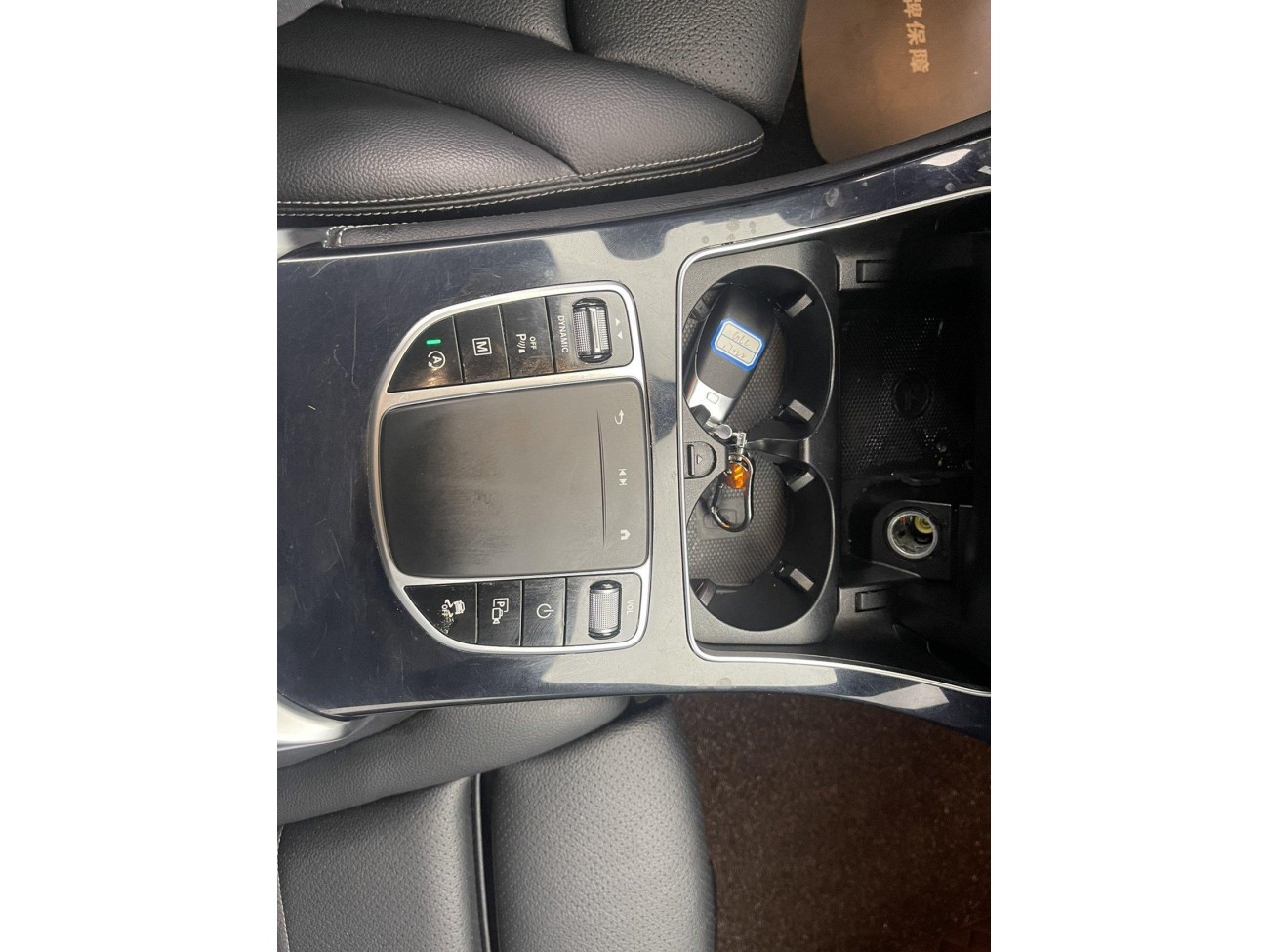 Mercedes-Benz GLC 260 L 2022
