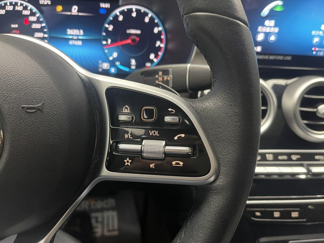 Mercedes-Benz GLC 260 L 2022