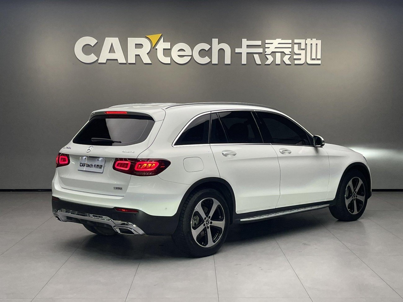 Mercedes-Benz GLC 260 L 2022