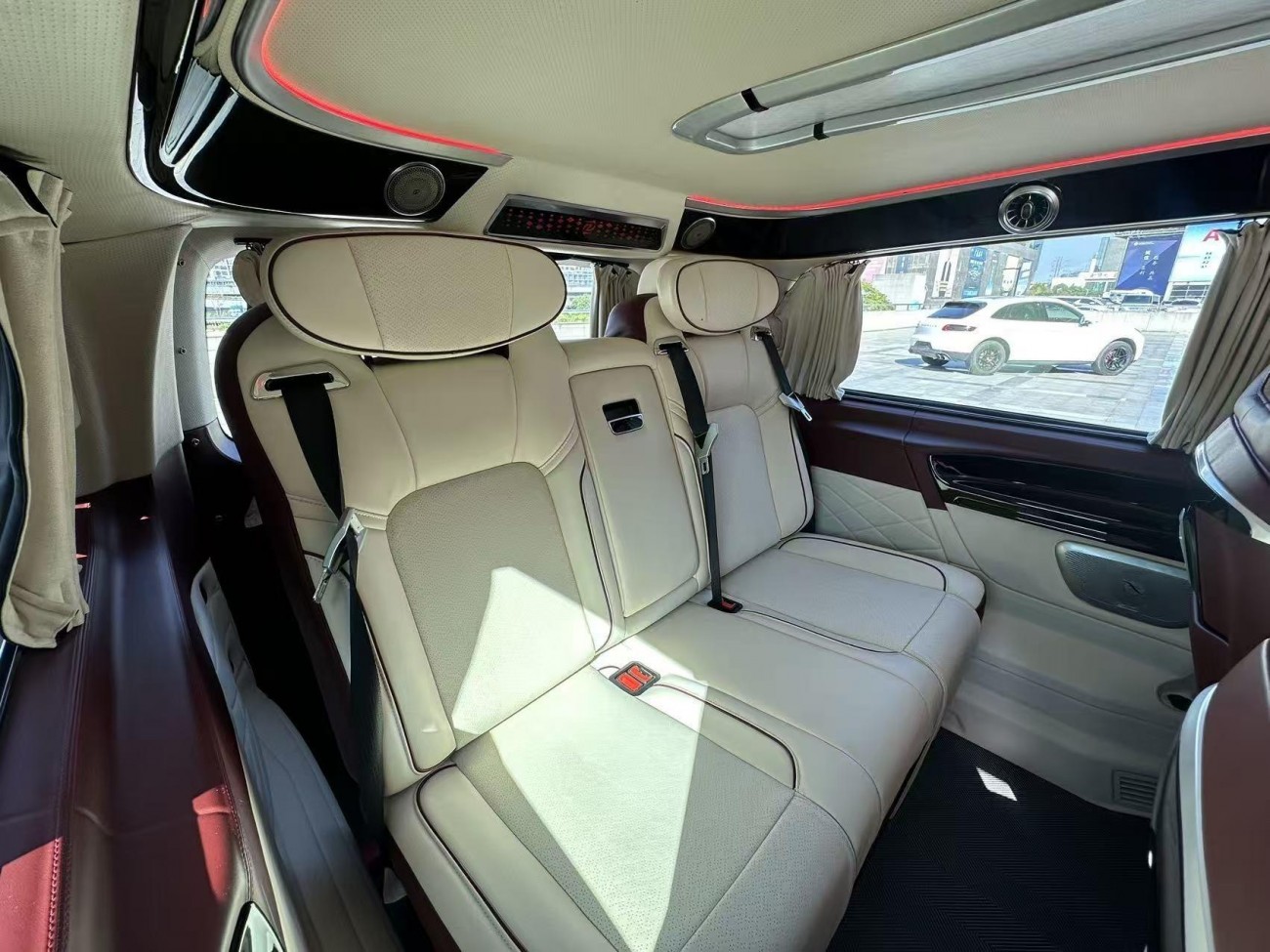 Mercedes-Benz 2023 2023
