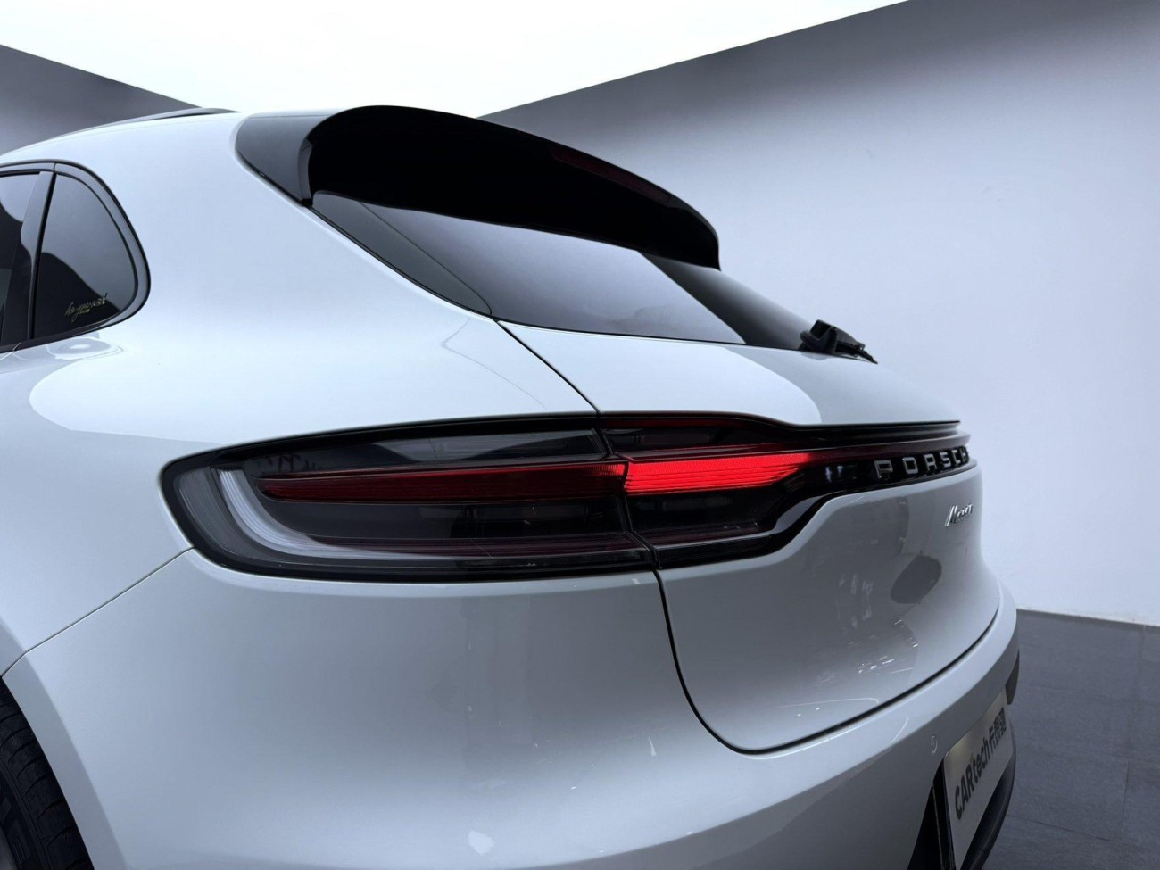 Porsche Macan 2020