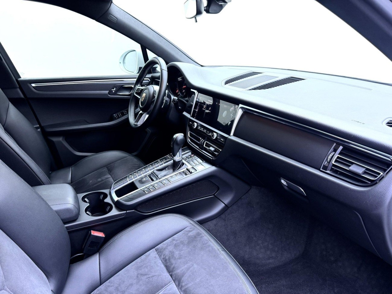 Porsche Macan 2020