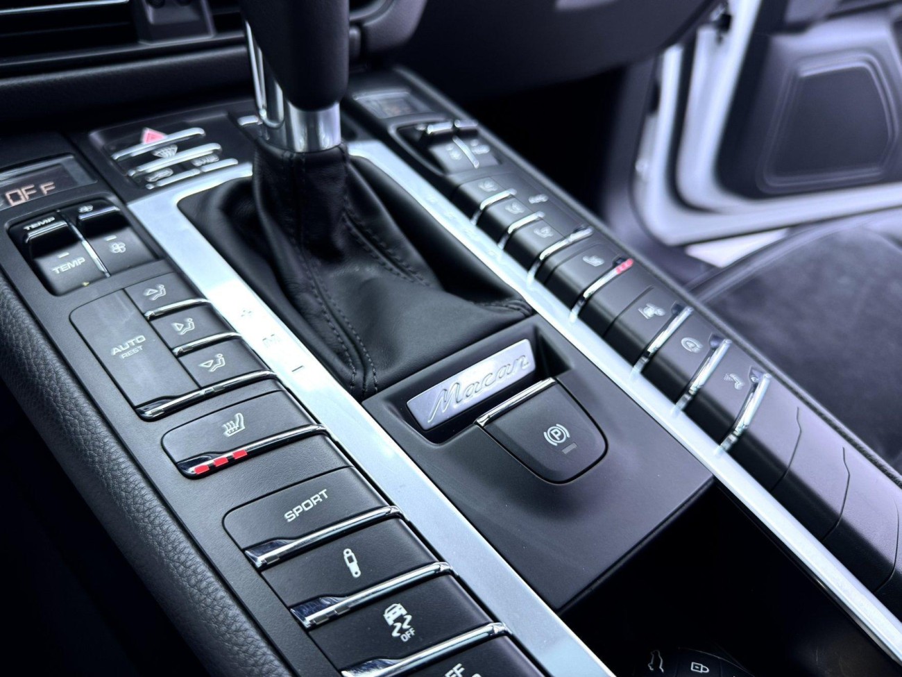 Porsche Macan 2020