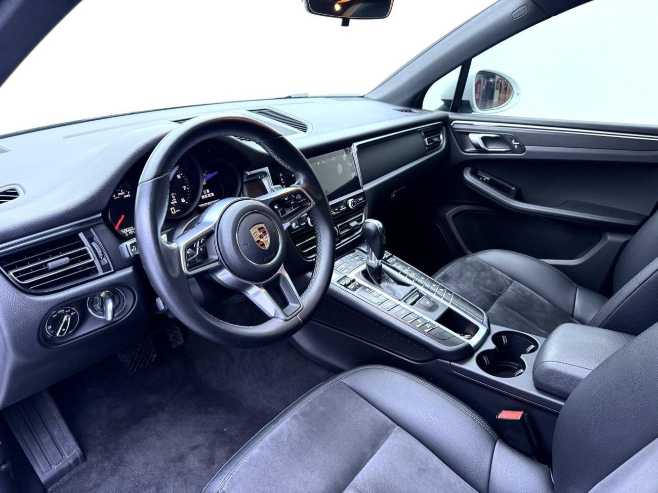 Porsche Macan 2020