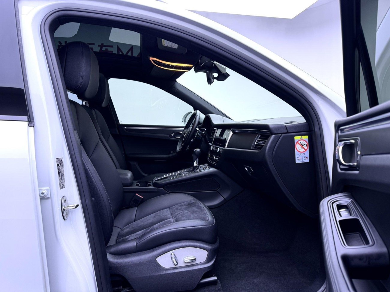 Porsche Macan 2020