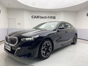 BMW 530Li 2025