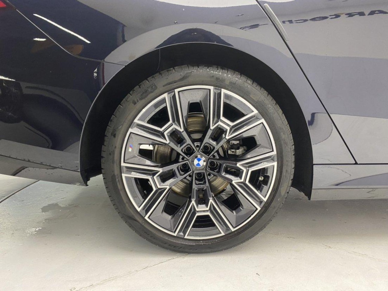 BMW 530Li 2025