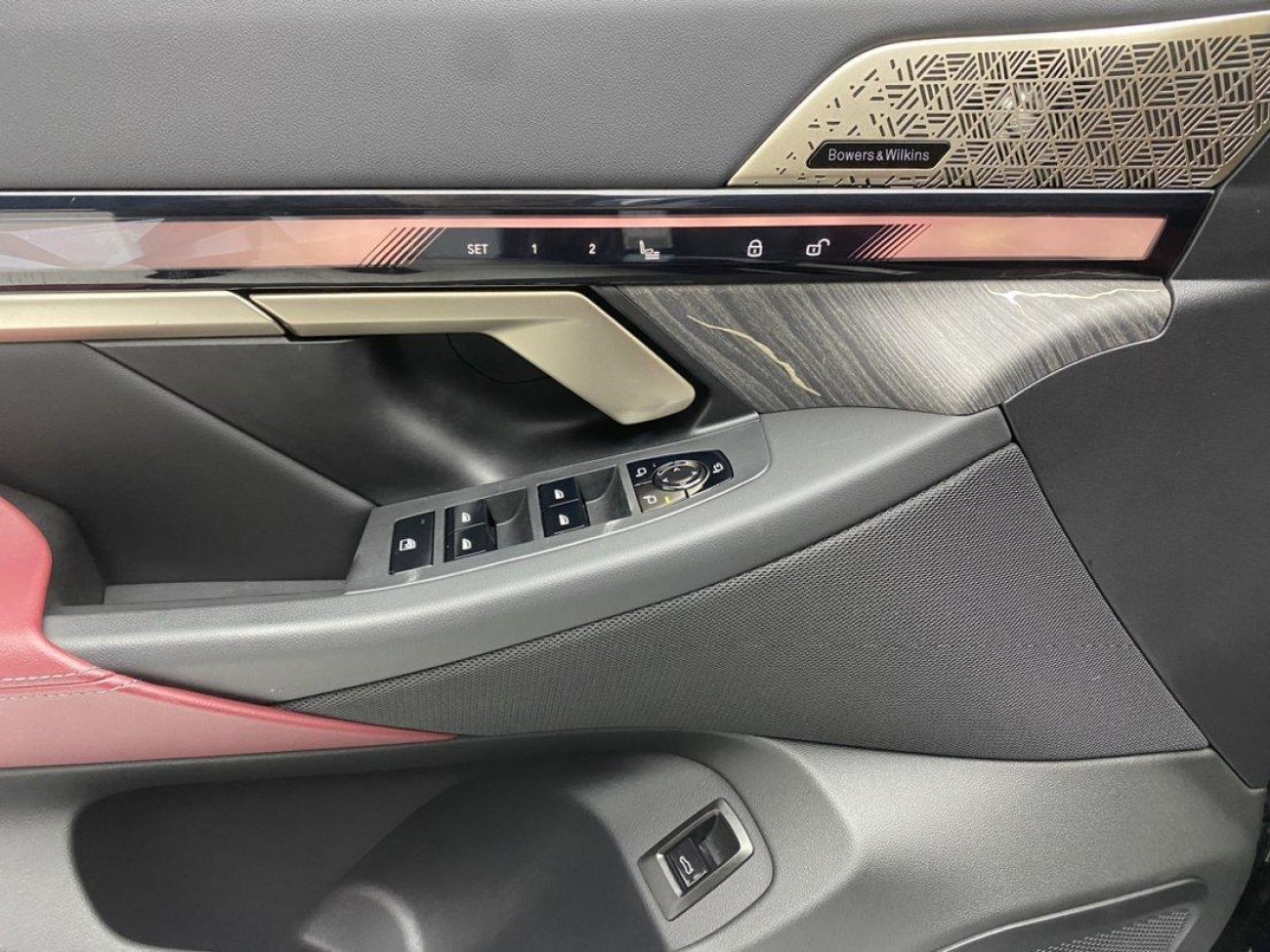 BMW 530Li 2025