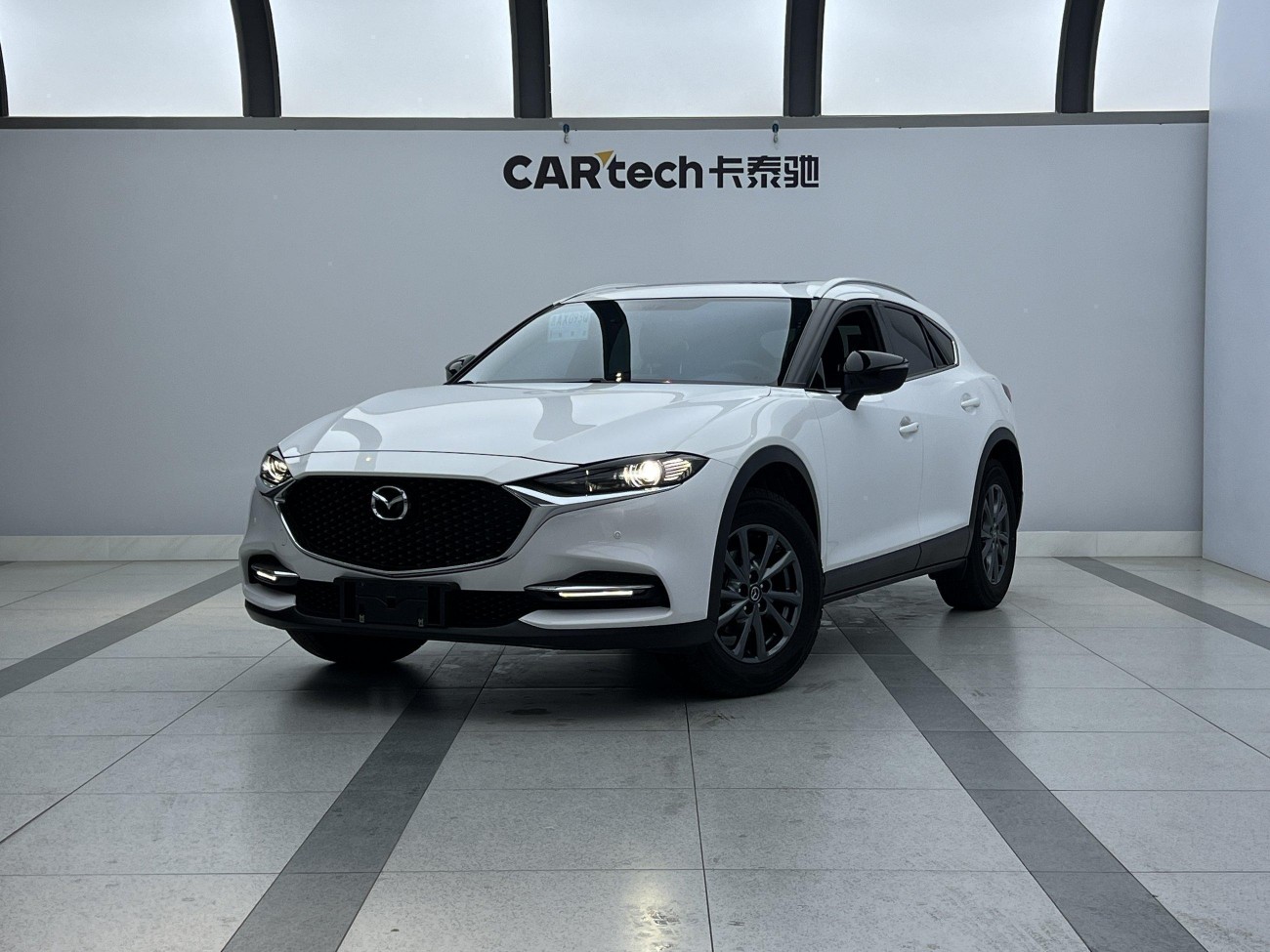 Mazda CX-4 2023