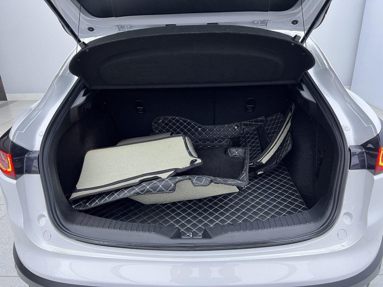 Mazda CX-4 2023