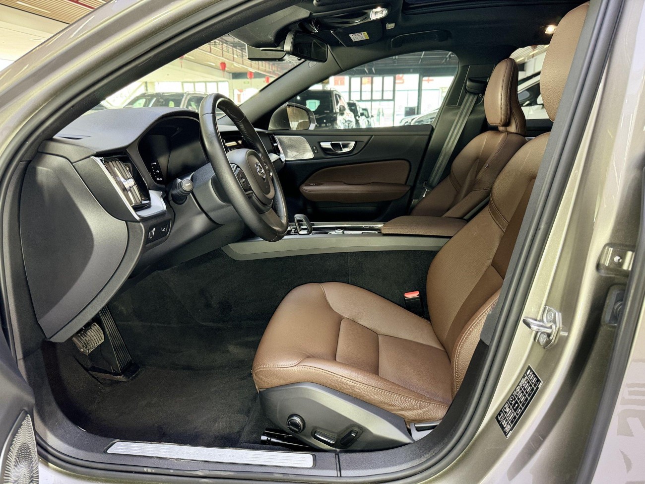 Volvo S60 2022