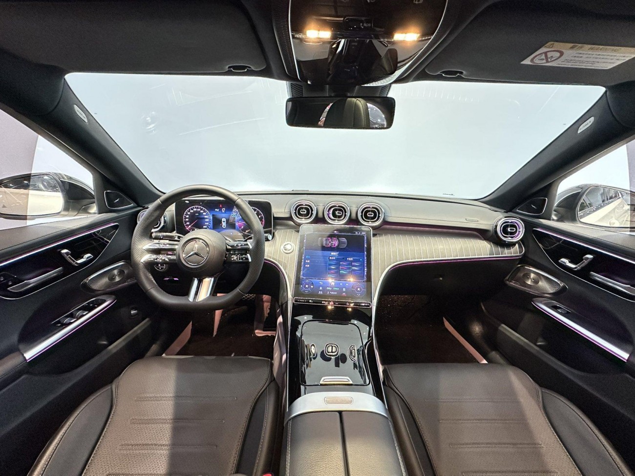 Mercedes-Benz C 260 L 2023