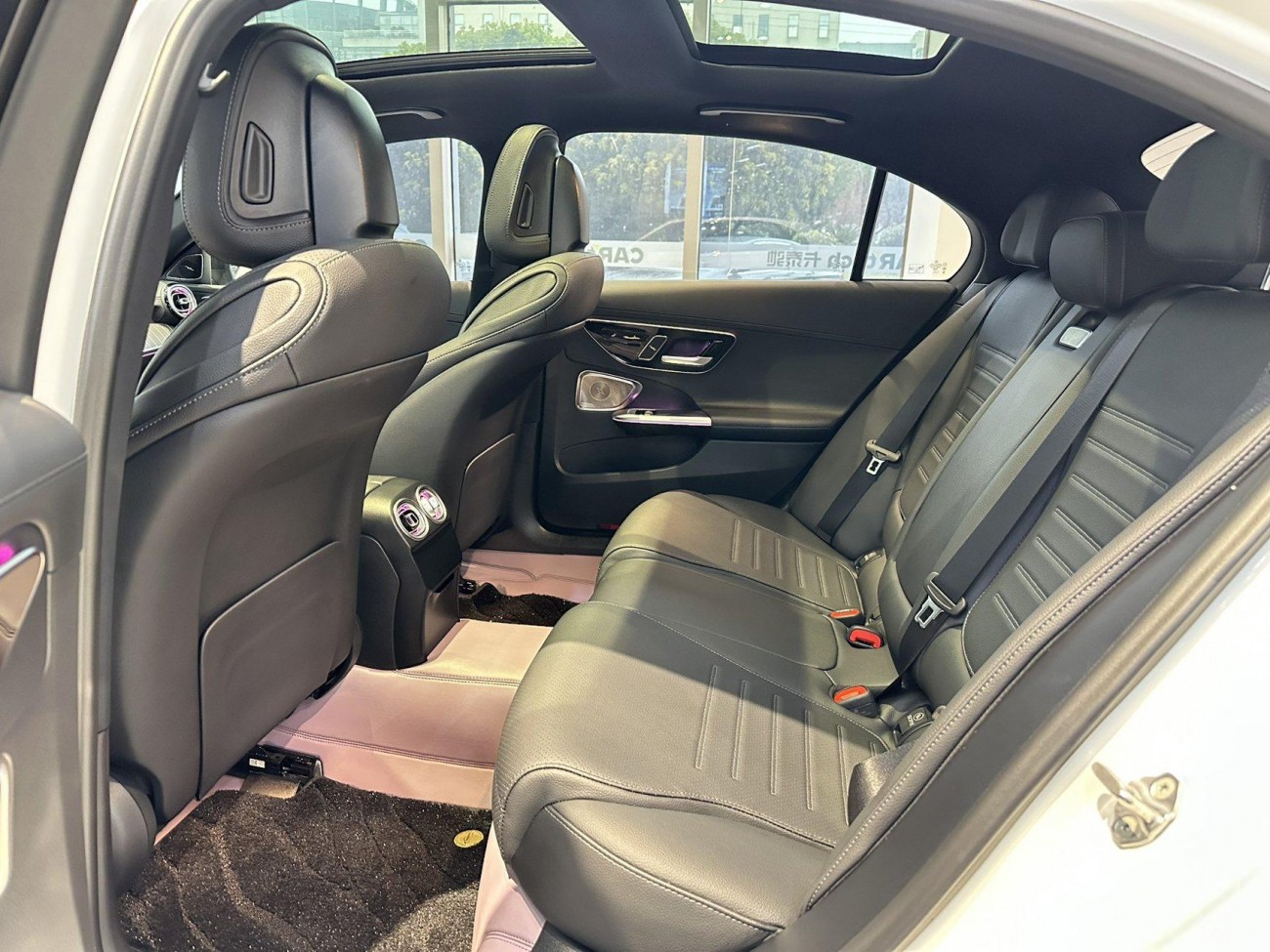 Mercedes-Benz C 260 L 2023