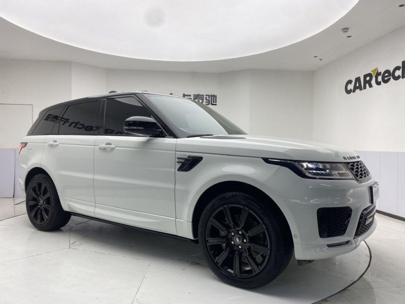 Land Rover Range Rover Sport 2021