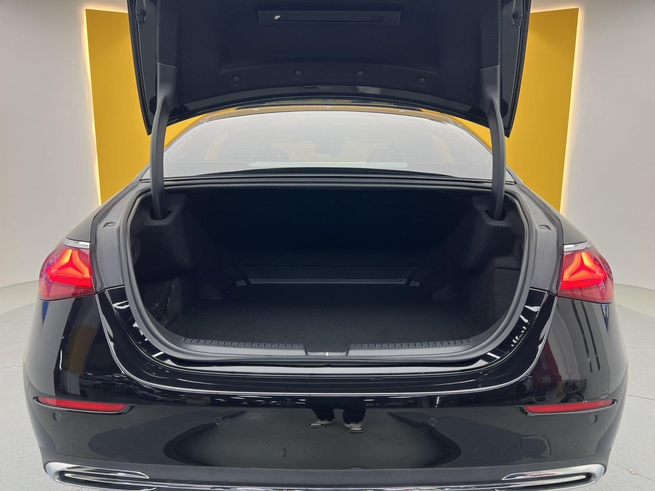 Mercedes-Benz E 260 L 2024